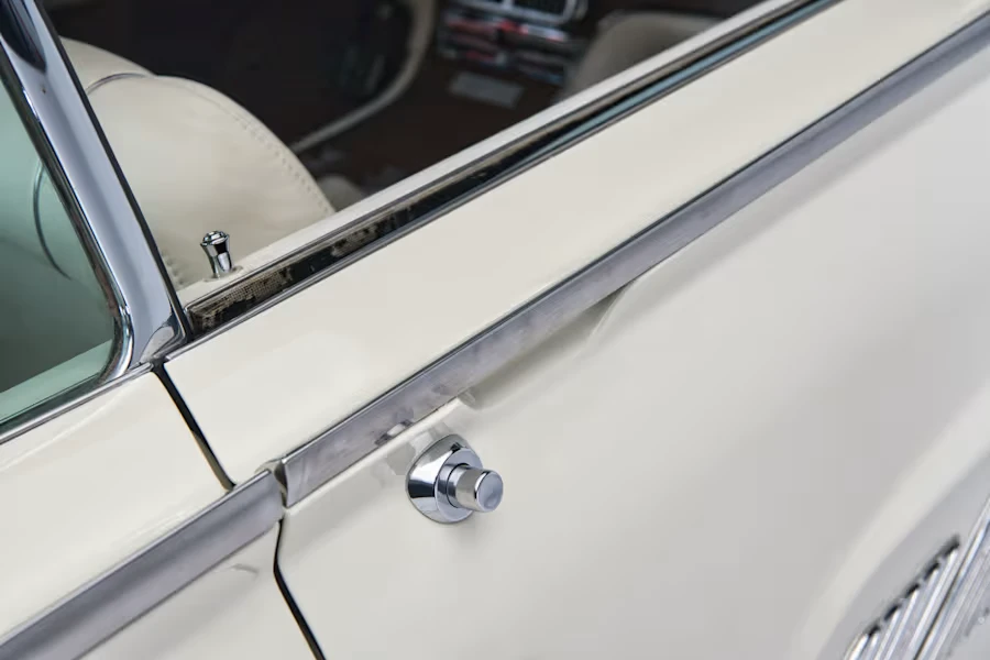 1963 Ford Thunderbird 3rd Gen - Image 24 of 31