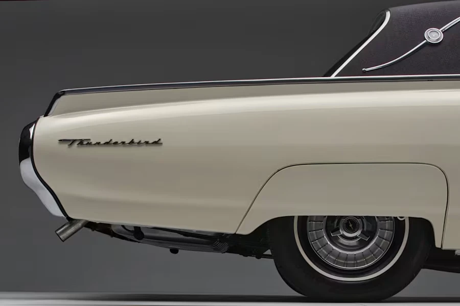 1963 Ford Thunderbird 3rd Gen - Image 19 of 31