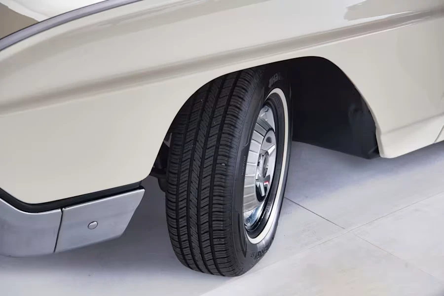 1963 Ford Thunderbird 3rd Gen - Image 18 of 31