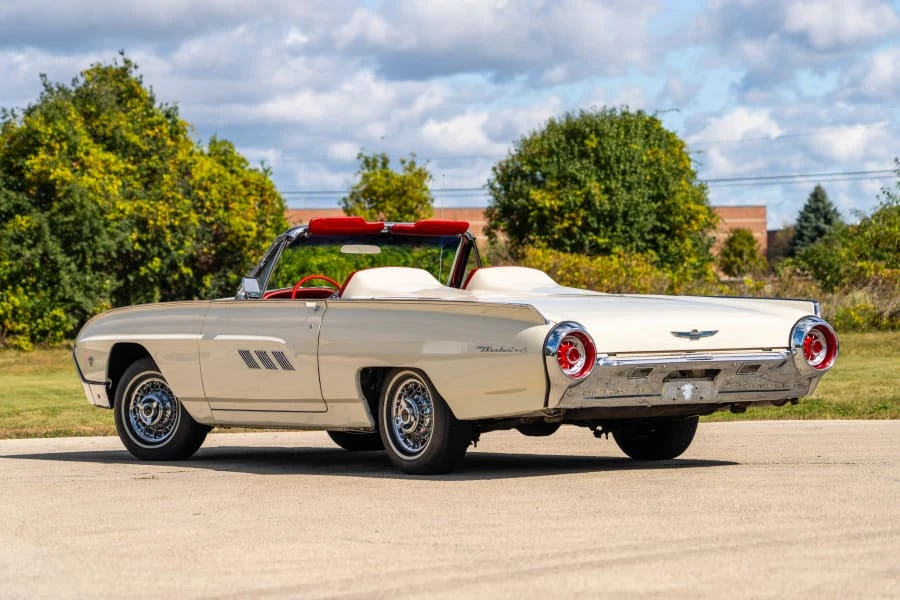 1963 Ford Thunderbird 3rd Gen - Image 7 of 27