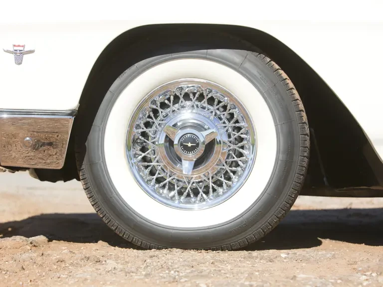 1963 Ford Thunderbird 3rd Gen - Image 11 of 24