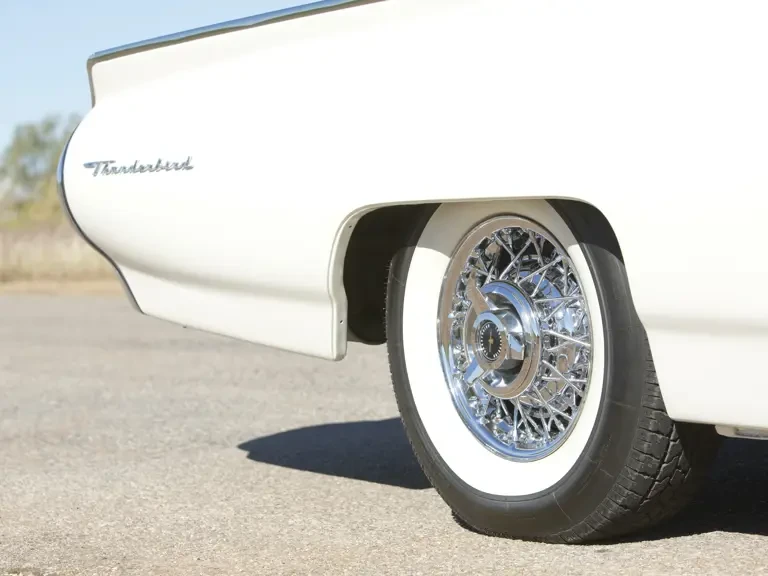 1963 Ford Thunderbird 3rd Gen - Image 10 of 24
