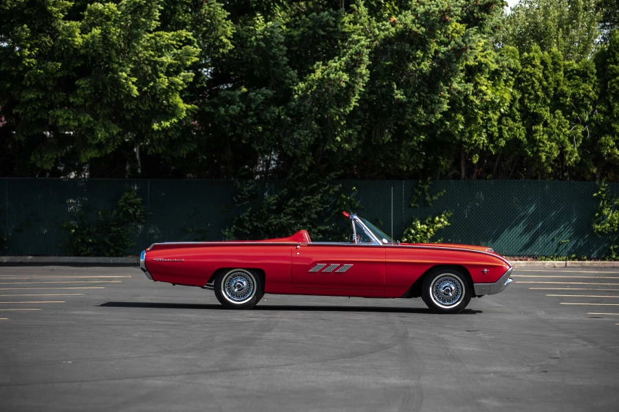 1963 Ford Thunderbird 3rd Gen - Image 2 of 31