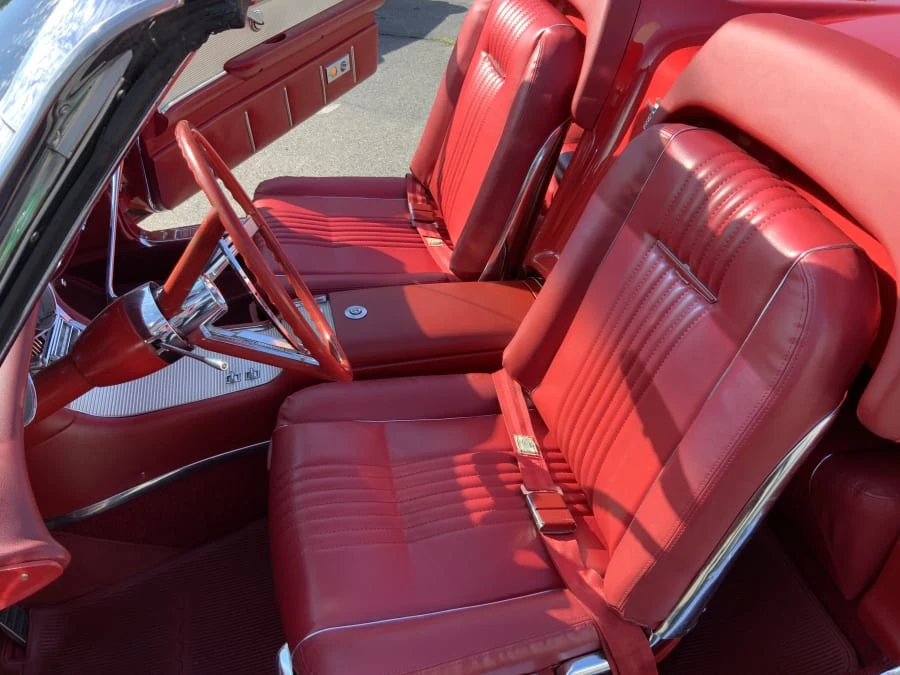 1963 Ford Thunderbird 3rd Gen - Image 25 of 31