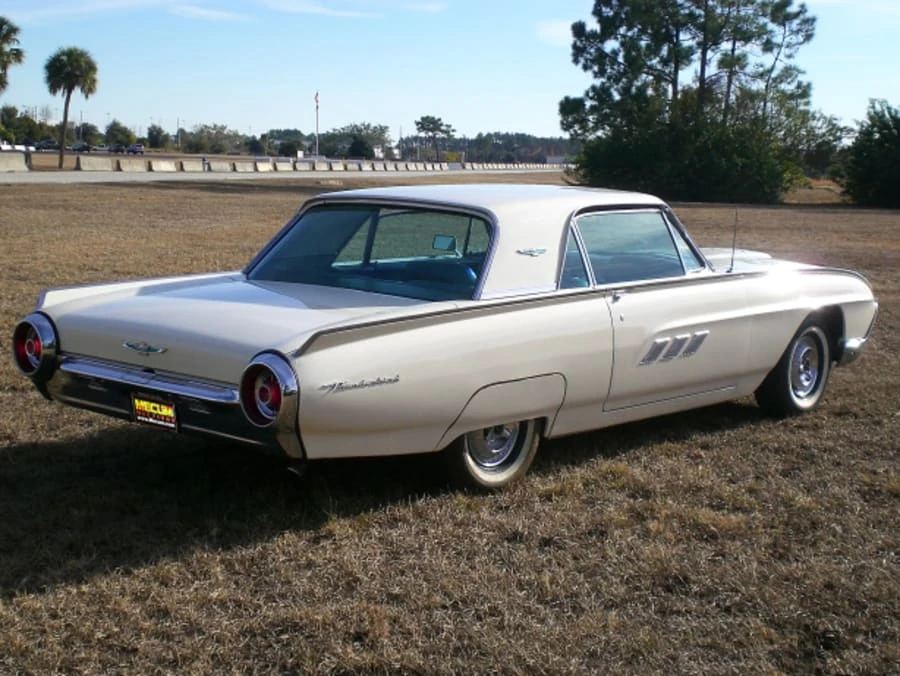 1963 Ford Thunderbird 3rd Gen - Image 2 of 3