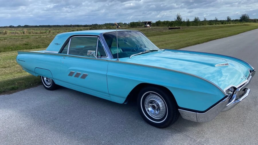 1963 Ford Thunderbird 3rd Gen - Image 5 of 22
