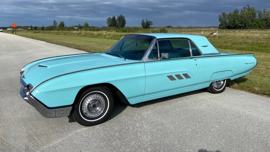 1963 Ford Thunderbird 3rd Gen - Image 6 of 22