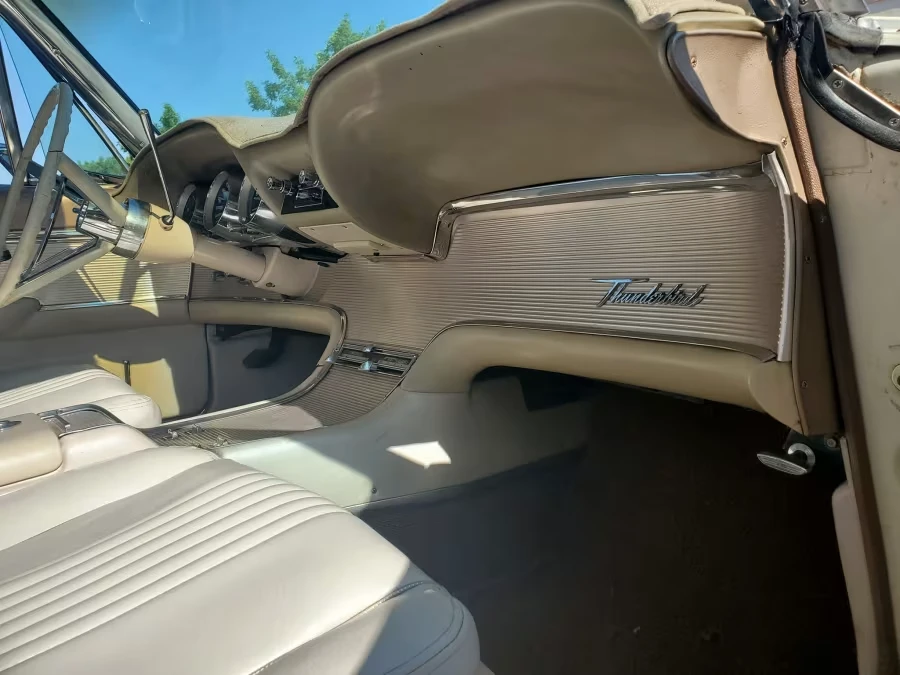 1963 Ford Thunderbird 3rd Gen - Image 2 of 5
