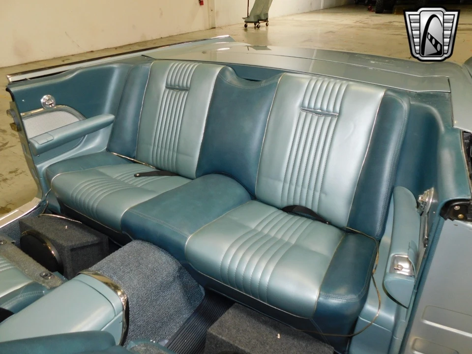 1963 Ford Thunderbird 3rd Gen - Image 10 of 21