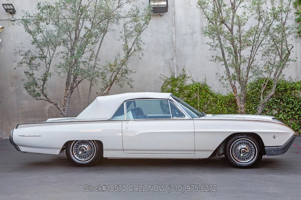 1963 Ford Thunderbird 3rd Gen - Image 10 of 12