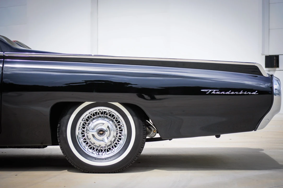 1963 Ford Thunderbird 3rd Gen - Image 26 of 31