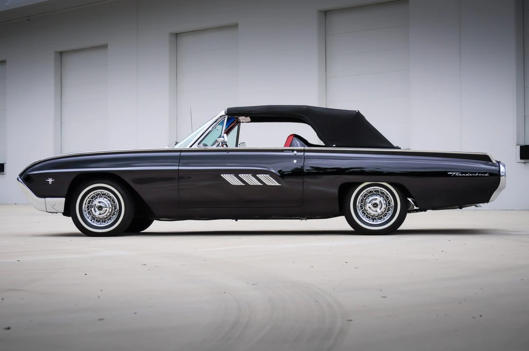 1963 Ford Thunderbird 3rd Gen - Image 15 of 31
