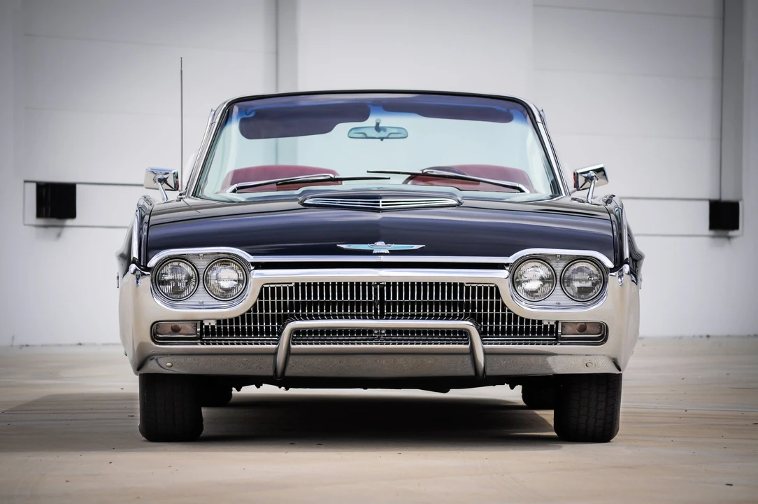1963 Ford Thunderbird 3rd Gen - Image 12 of 31