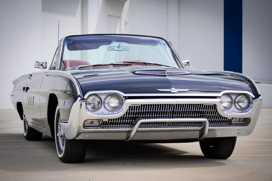 1963 Ford Thunderbird 3rd Gen - Image 11 of 31