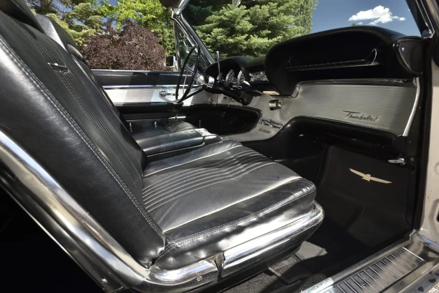 1963 Ford Thunderbird 3rd Gen - Image 26 of 31