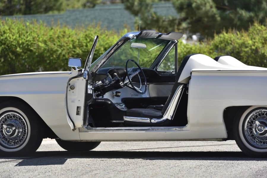 1963 Ford Thunderbird 3rd Gen - Image 21 of 31