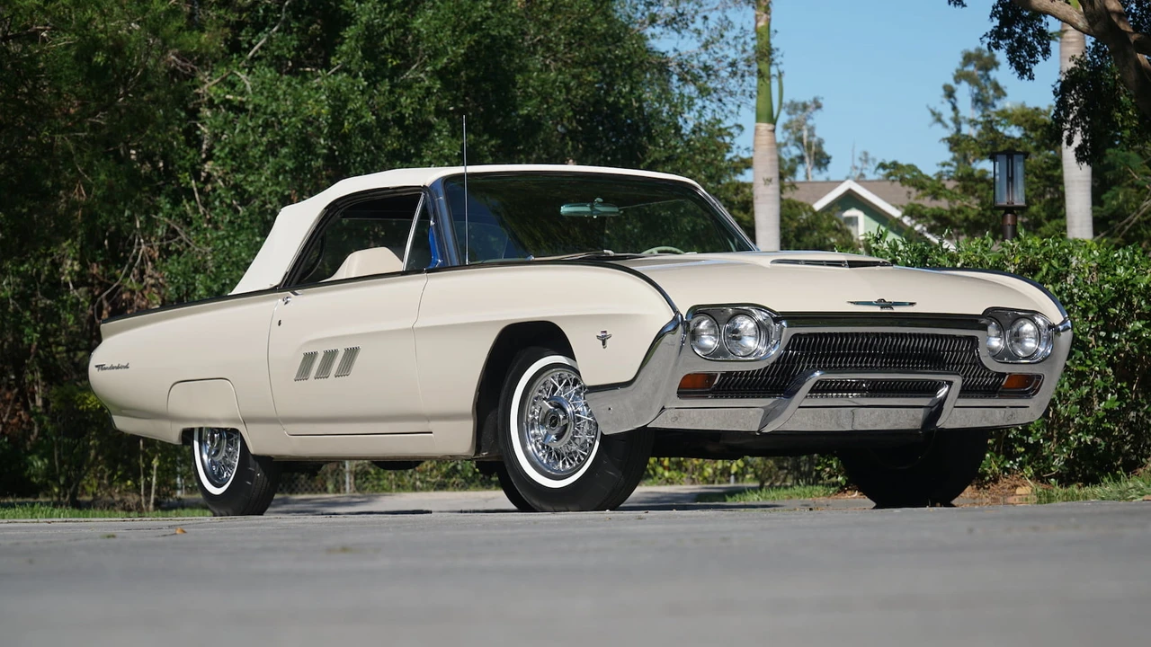 1963 Ford Thunderbird 3rd Gen - Image 17 of 17