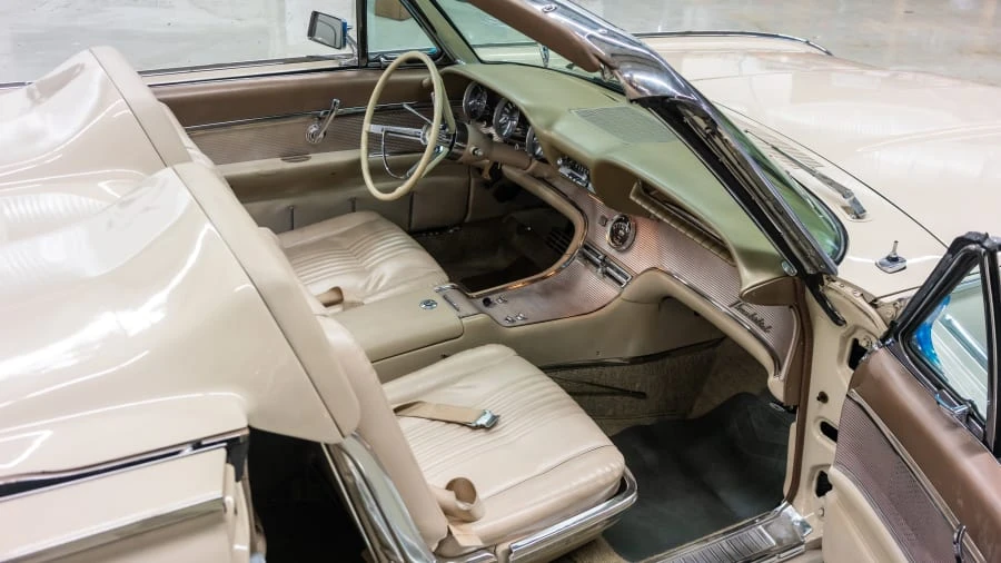 1963 Ford Thunderbird 3rd Gen - Image 5 of 14