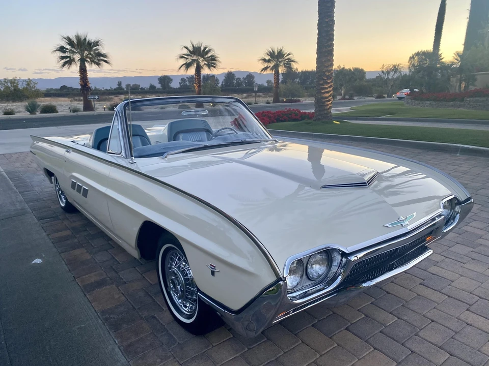 1963 Ford Thunderbird 3rd Gen - Image 16 of 31