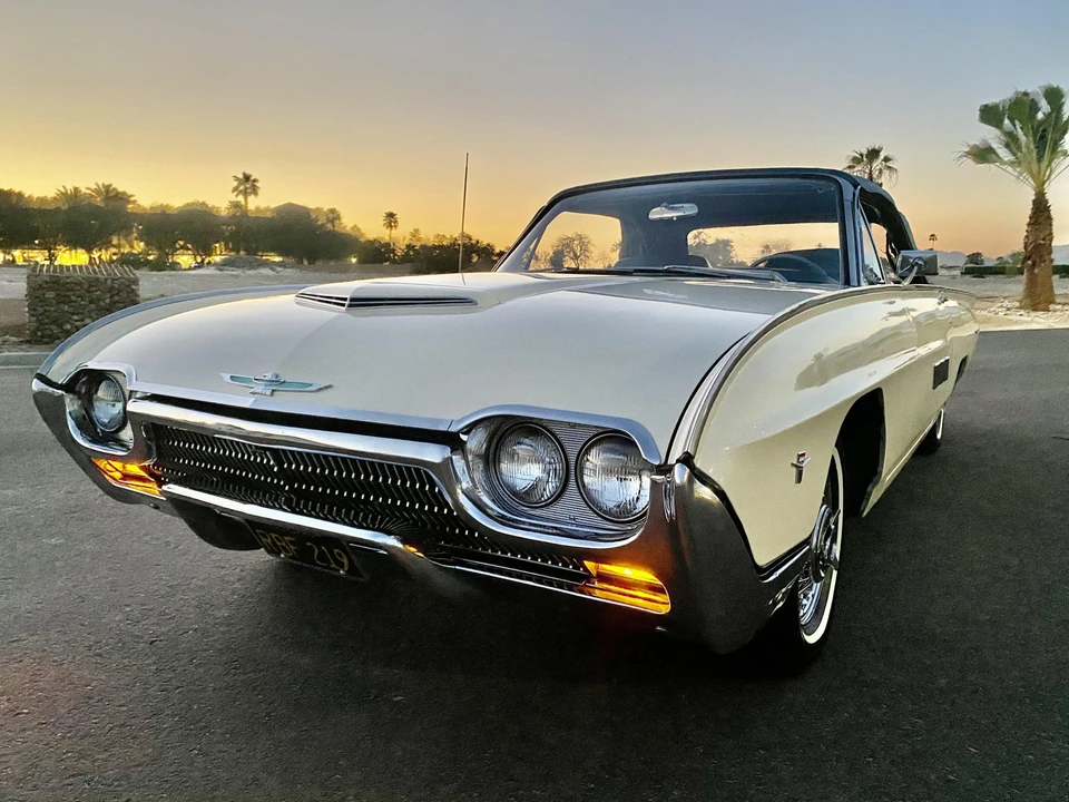1963 Ford Thunderbird 3rd Gen - Image 19 of 31