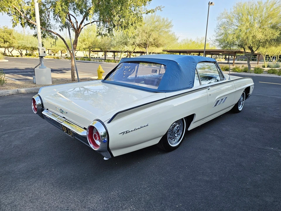1963 Ford Thunderbird 3rd Gen - Image 26 of 31