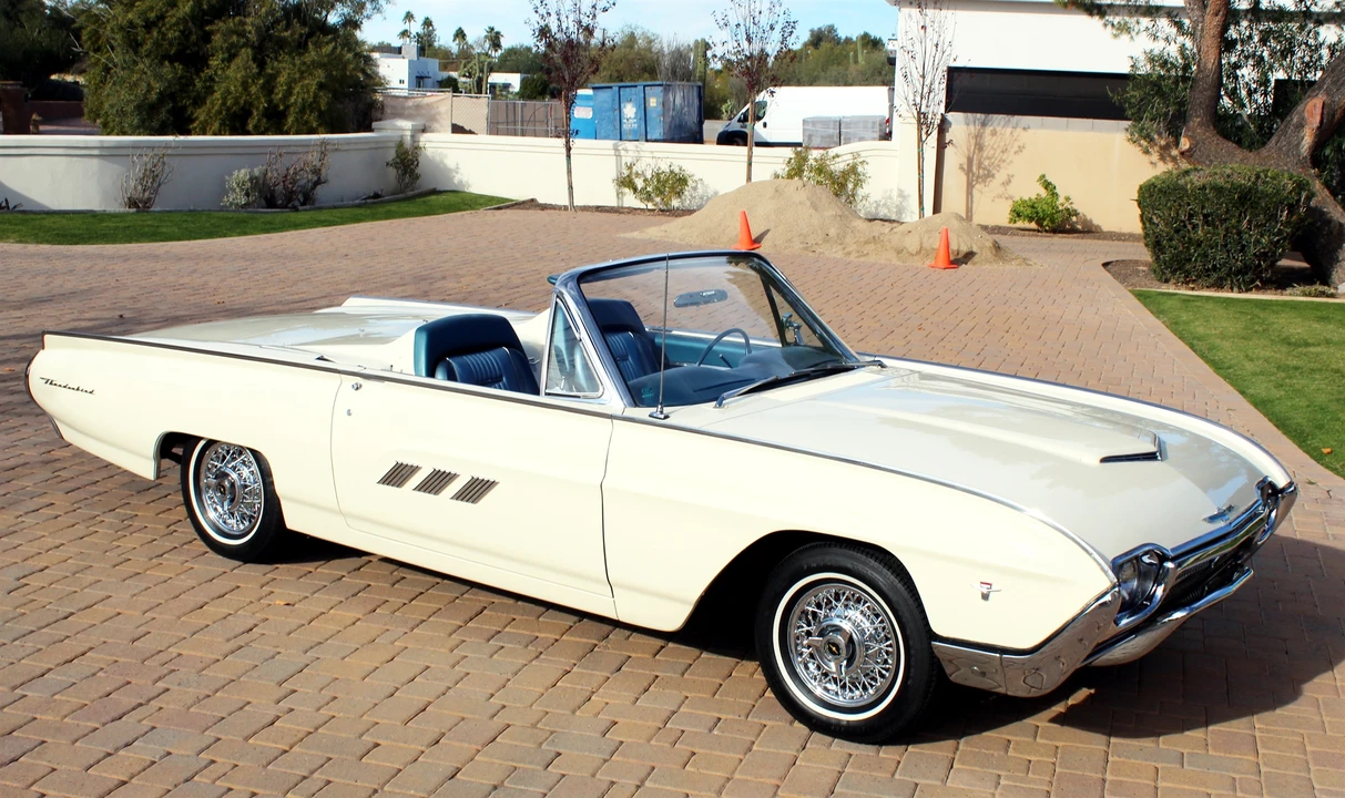 1963 Ford Thunderbird 3rd Gen - Image 16 of 31