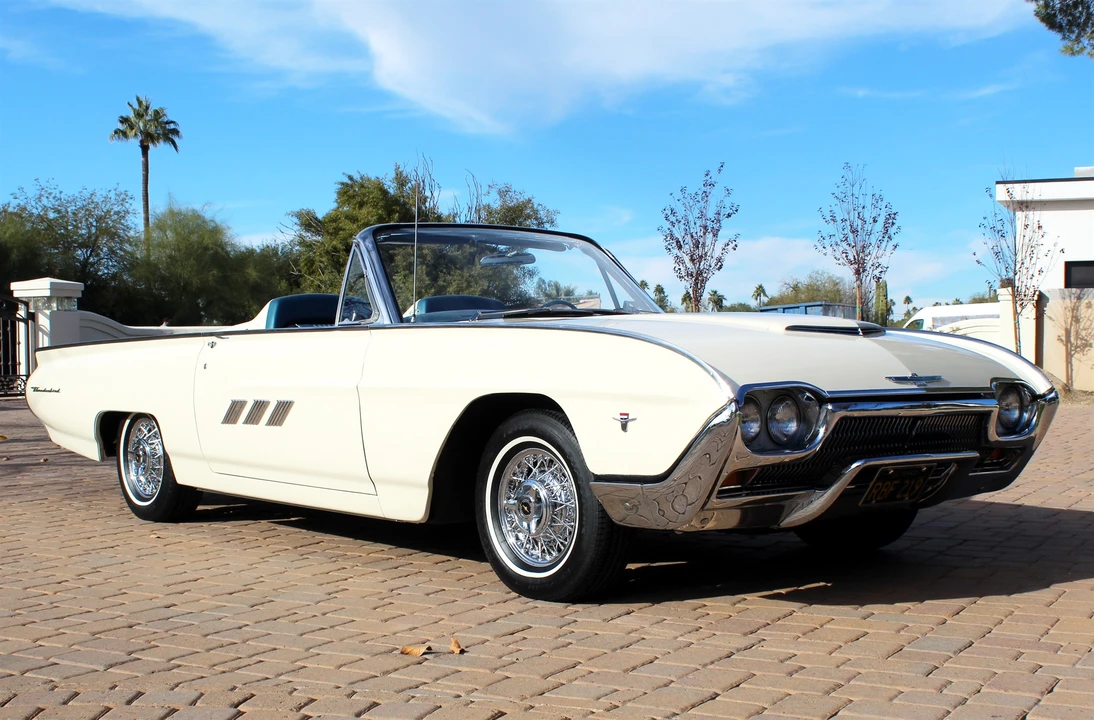 1963 Ford Thunderbird 3rd Gen - Image 17 of 31