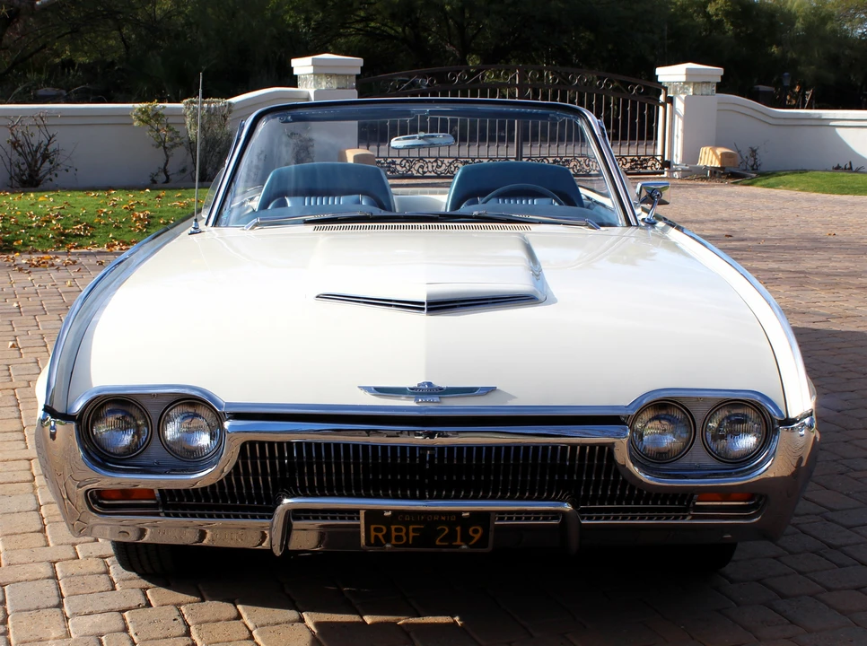 1963 Ford Thunderbird 3rd Gen - Image 2 of 31