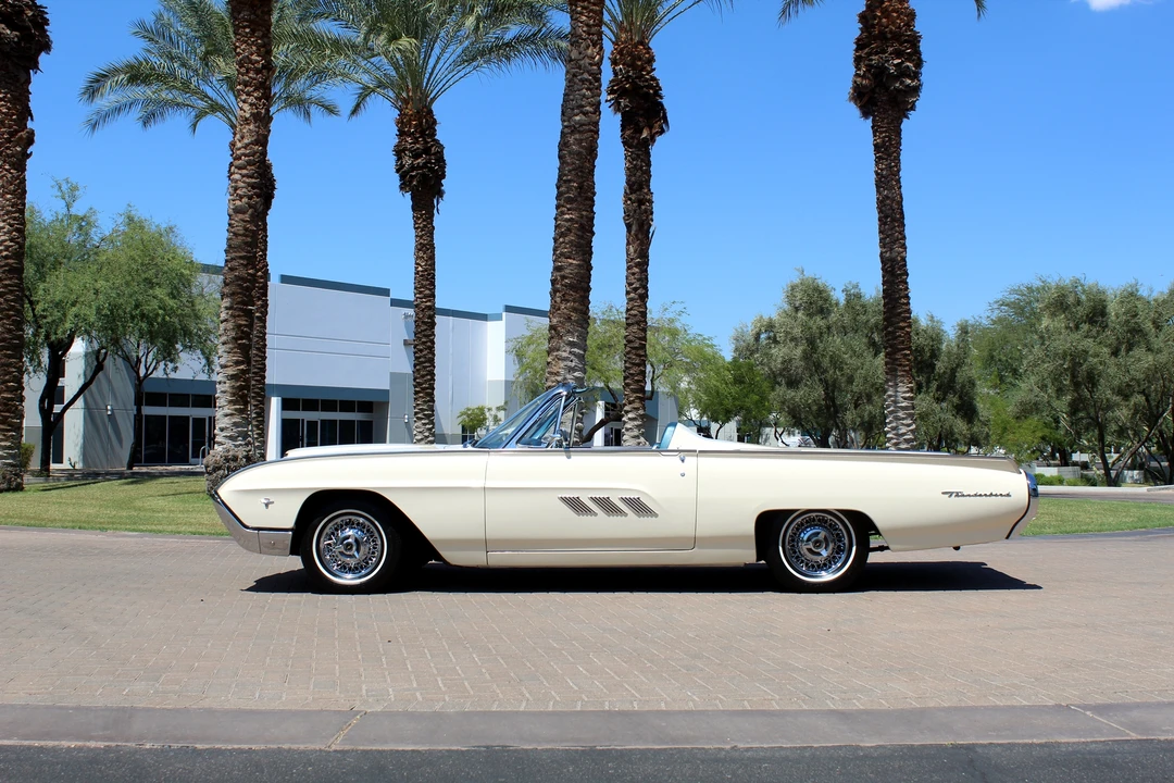 1963 Ford Thunderbird 3rd Gen - Image 2 of 31