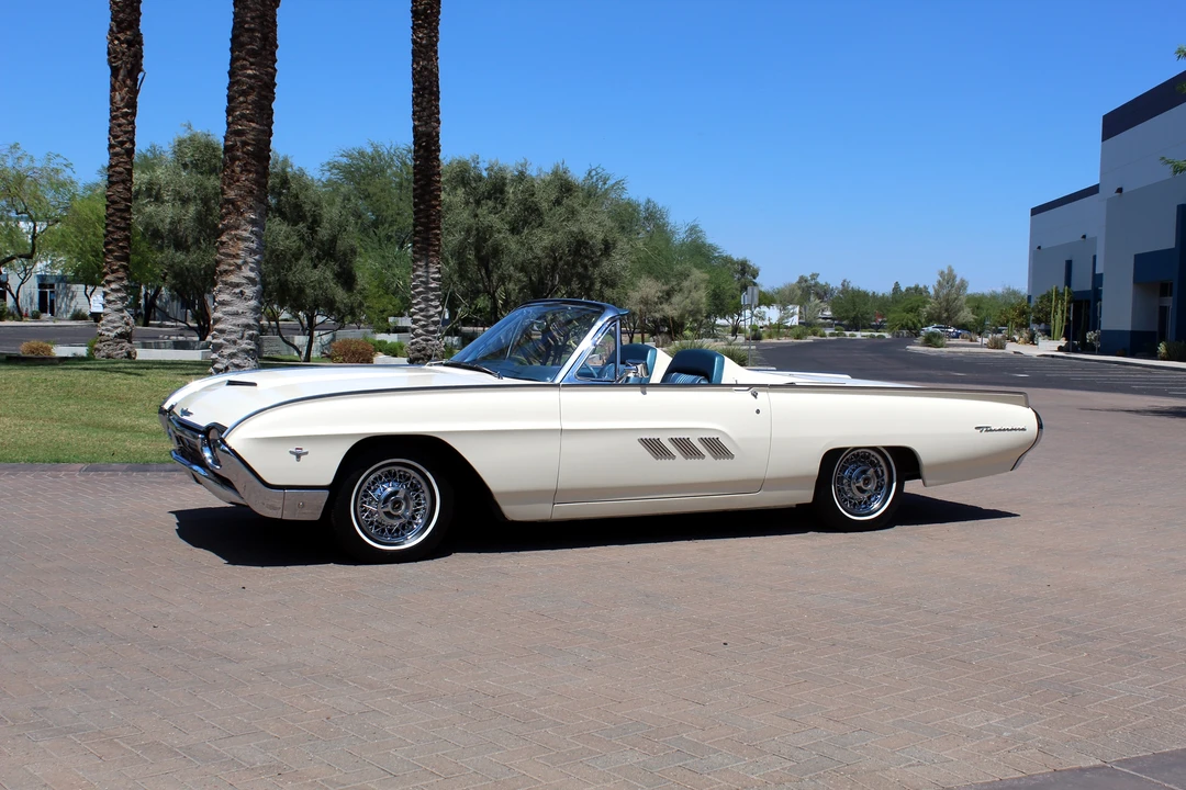 1963 Ford Thunderbird 3rd Gen - Image 3 of 31
