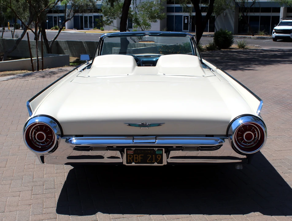 1963 Ford Thunderbird 3rd Gen - Image 17 of 31