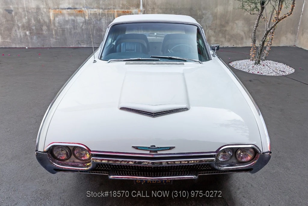 1963 Ford Thunderbird 3rd Gen - Image 9 of 12