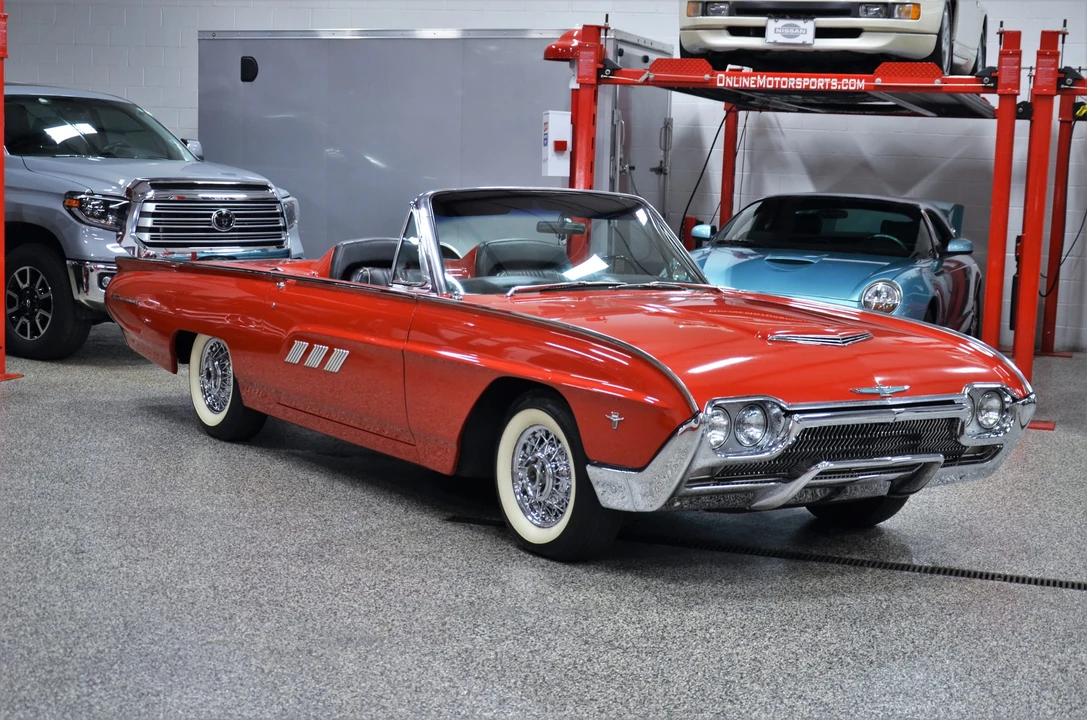 1963 Ford Thunderbird 3rd Gen - Image 17 of 31