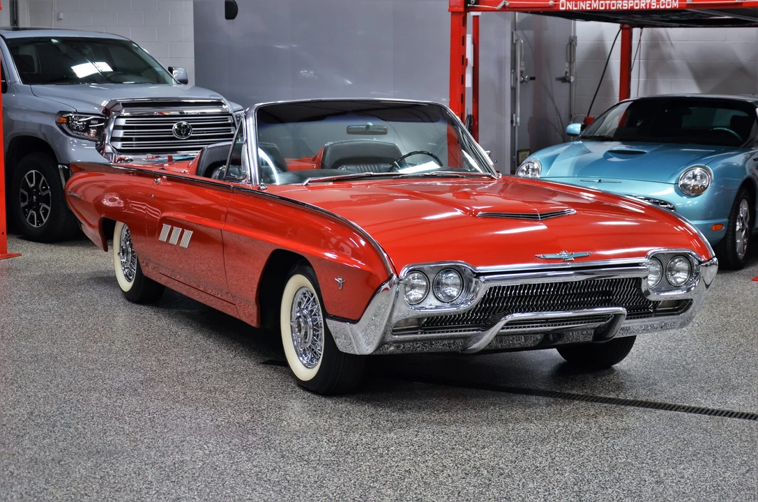 1963 Ford Thunderbird 3rd Gen - Image 14 of 31
