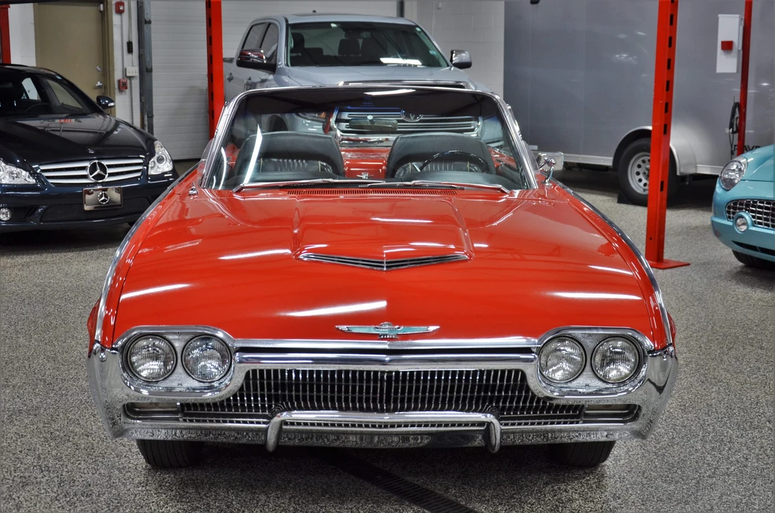 1963 Ford Thunderbird 3rd Gen - Image 11 of 31
