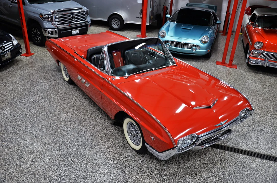 1963 Ford Thunderbird 3rd Gen - Image 16 of 31