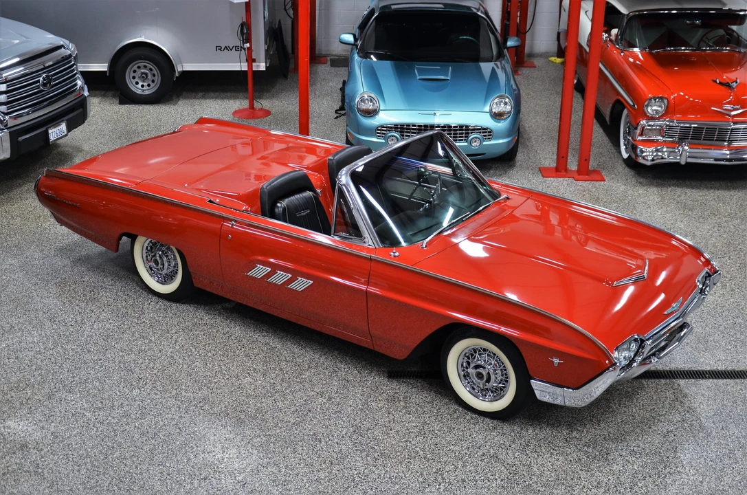 1963 Ford Thunderbird 3rd Gen - Image 25 of 31