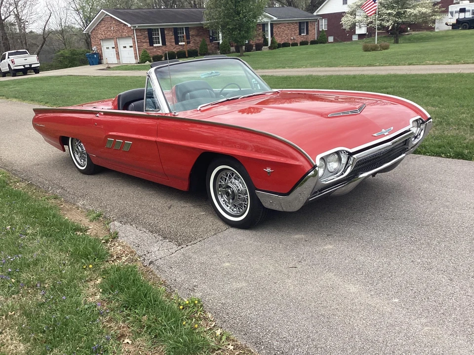 1963 Ford Thunderbird 3rd Gen - Image 2 of 31