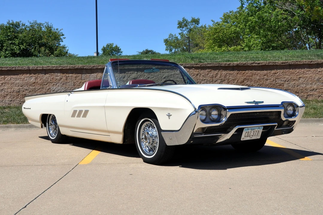 1963 Ford Thunderbird 3rd Gen - Image 7 of 31