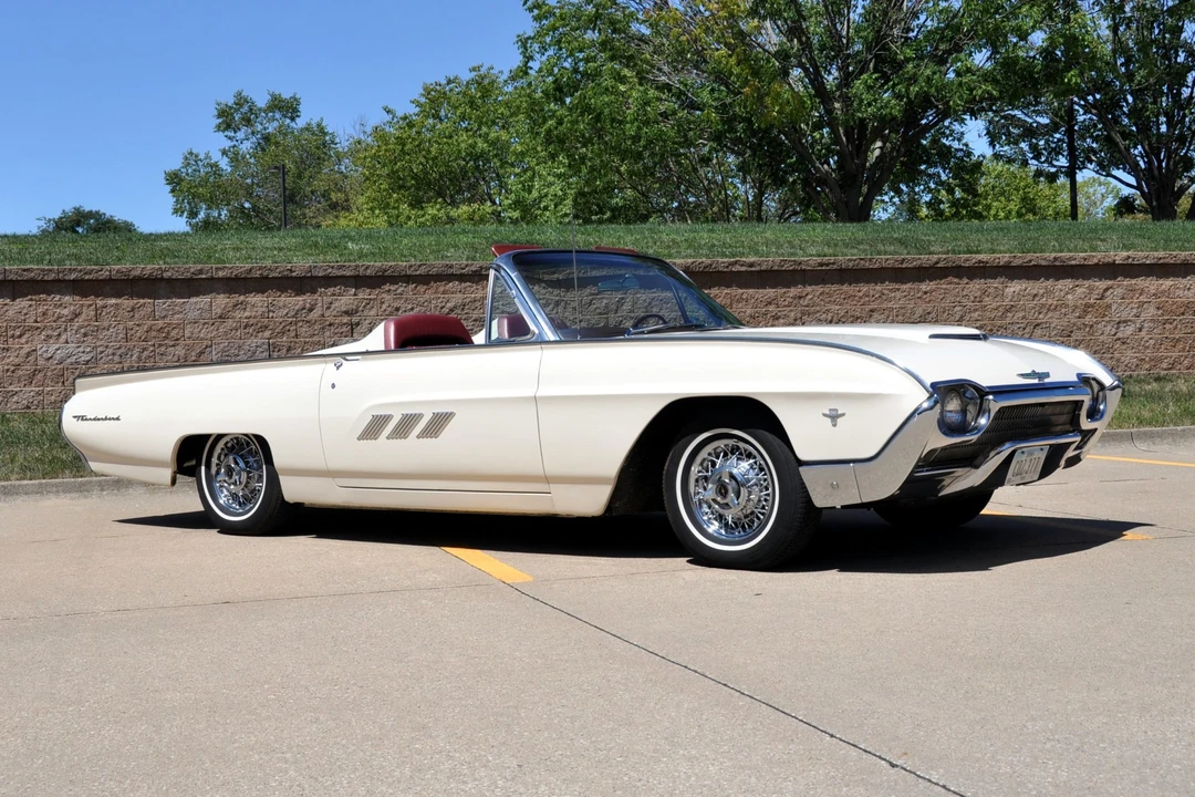 1963 Ford Thunderbird 3rd Gen - Image 6 of 31