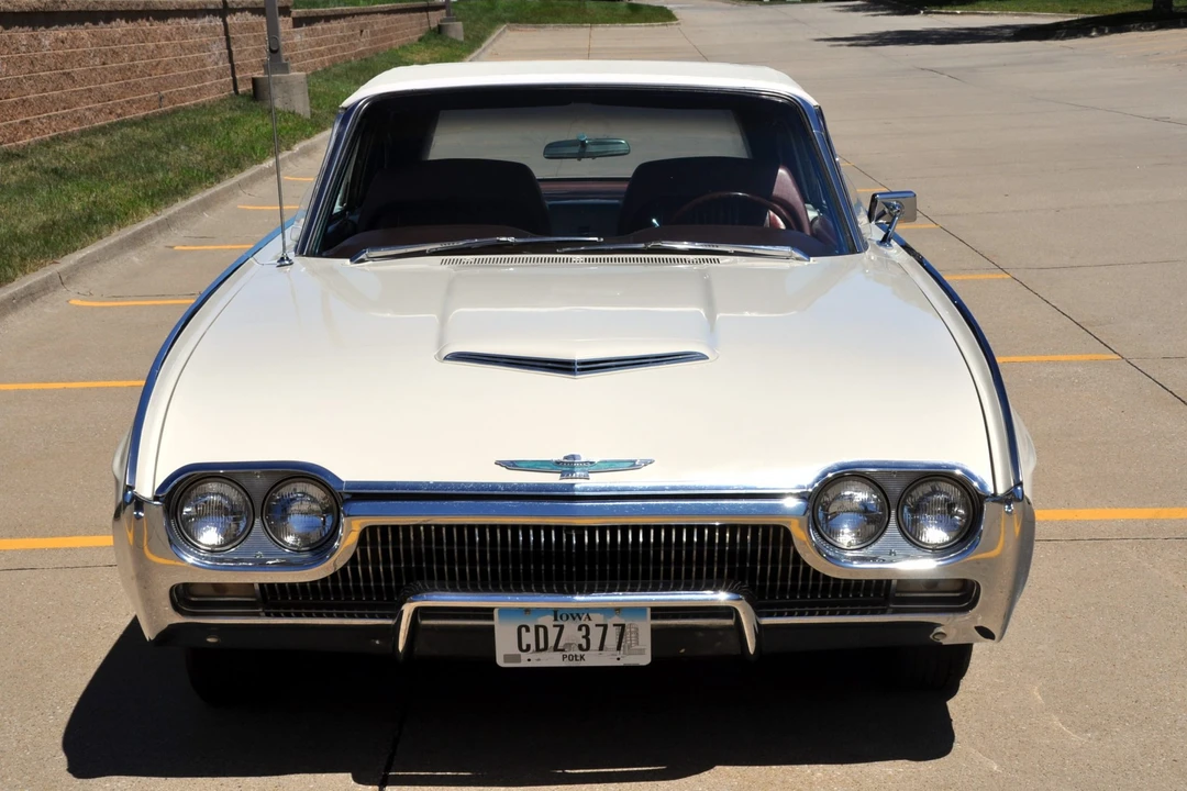 1963 Ford Thunderbird 3rd Gen - Image 17 of 31