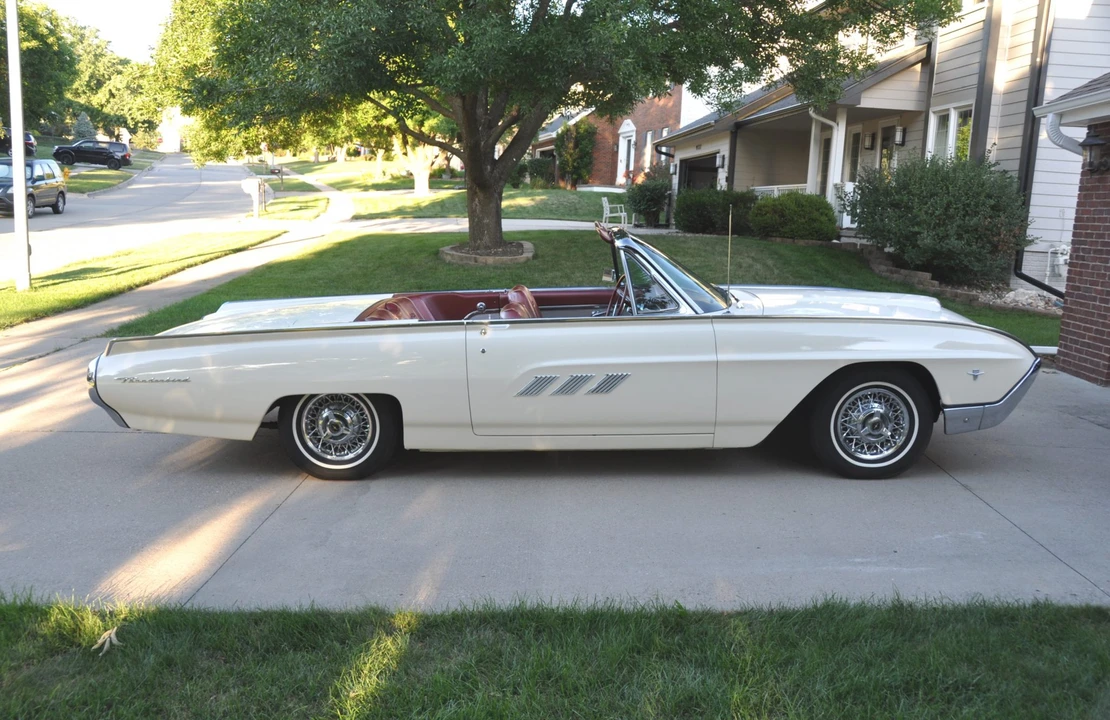 1963 Ford Thunderbird 3rd Gen - Image 29 of 31