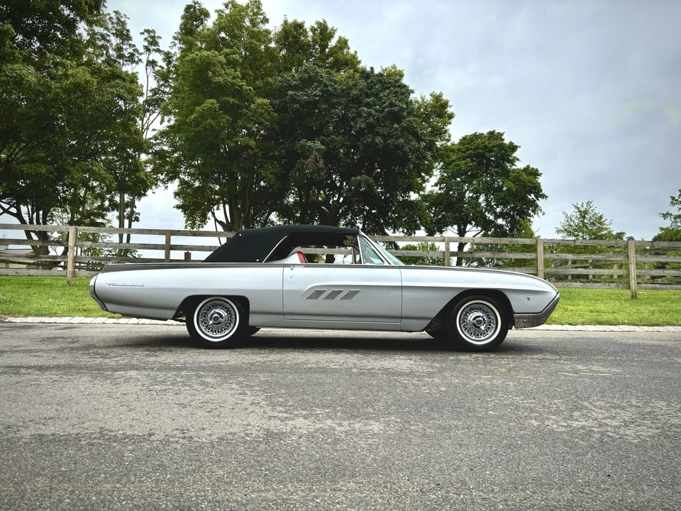 1963 Ford Thunderbird 3rd Gen - Image 6 of 31