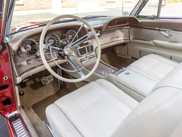 1963 Ford Thunderbird 3rd Gen - Image 5 of 31