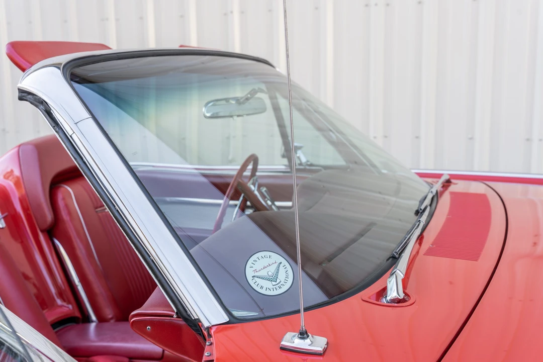 1963 Ford Thunderbird 3rd Gen - Image 24 of 31