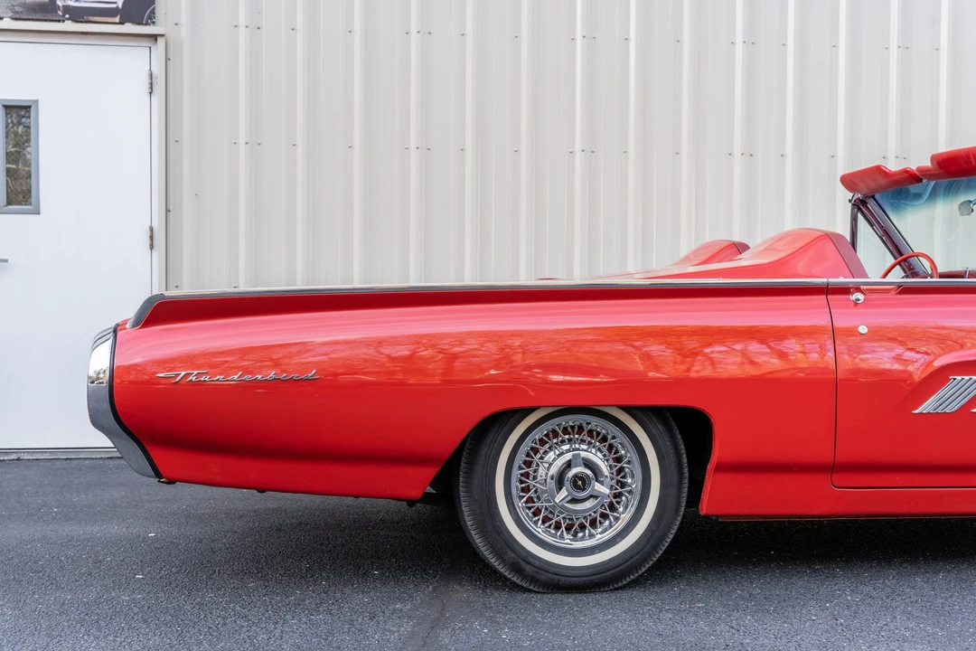 1963 Ford Thunderbird 3rd Gen - Image 13 of 31