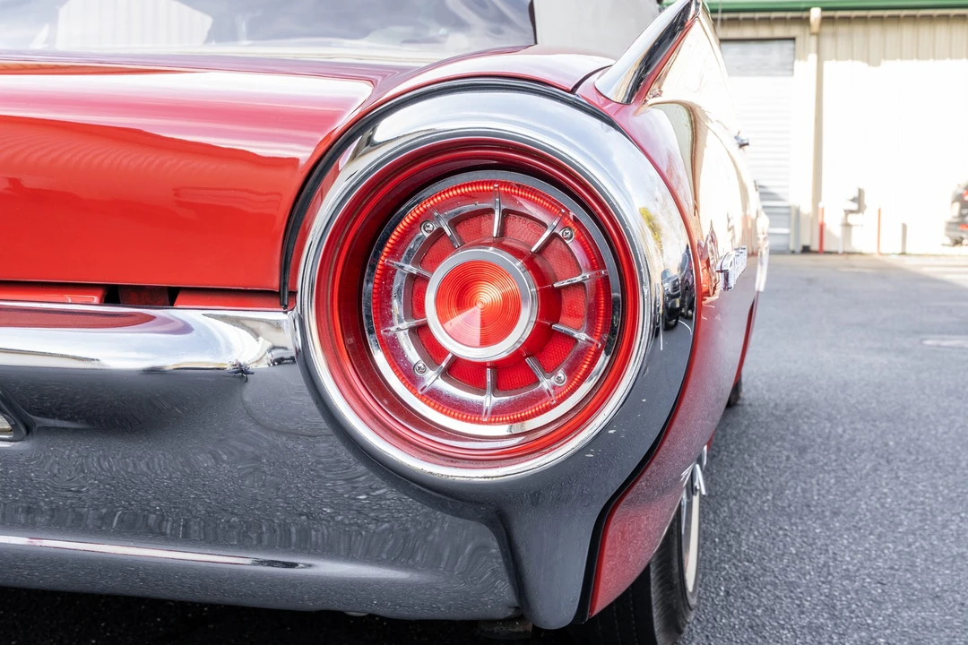 1963 Ford Thunderbird 3rd Gen - Image 22 of 31