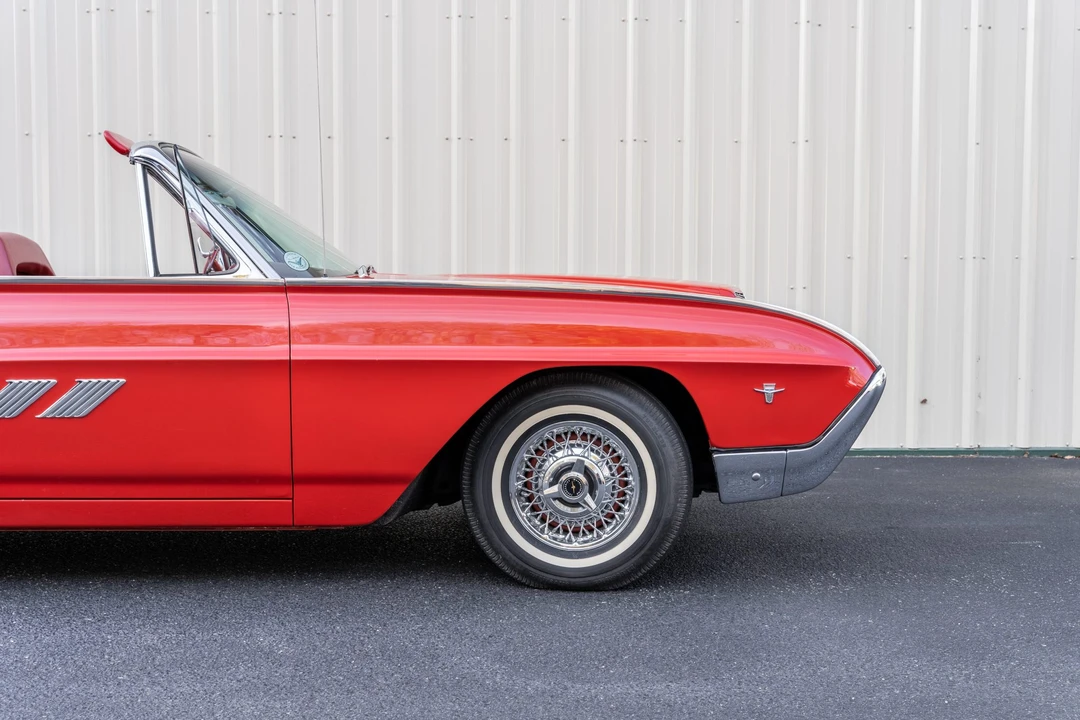 1963 Ford Thunderbird 3rd Gen - Image 15 of 31