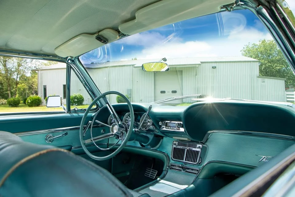 1963 Ford Thunderbird 3rd Gen - Image 10 of 20