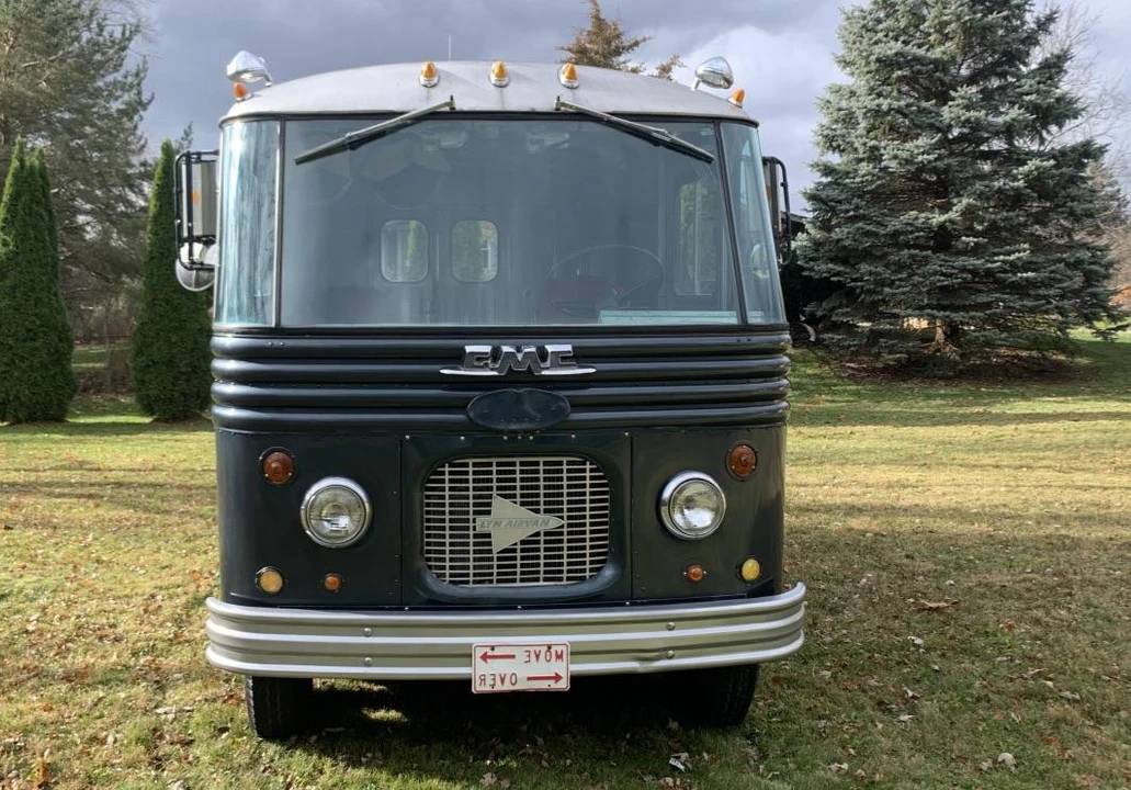 1963 GMC G-series Van - Image 2 of 31